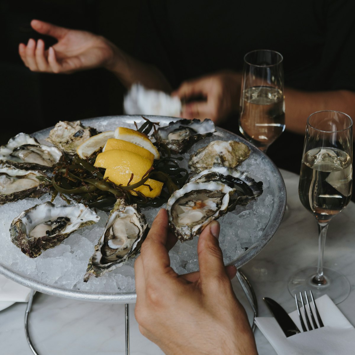 A platter of freshly shucked oysters